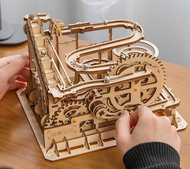 造飞艇,拼月球车,盖滚珠机关,这些木质diy模型还能这么玩?