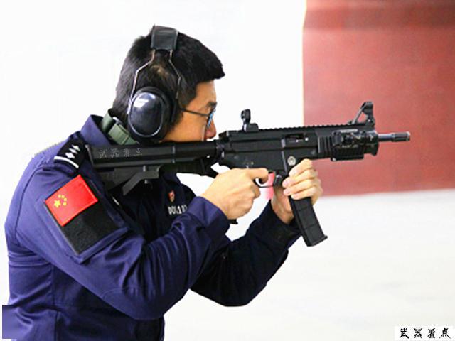 中国警用冲锋枪图片