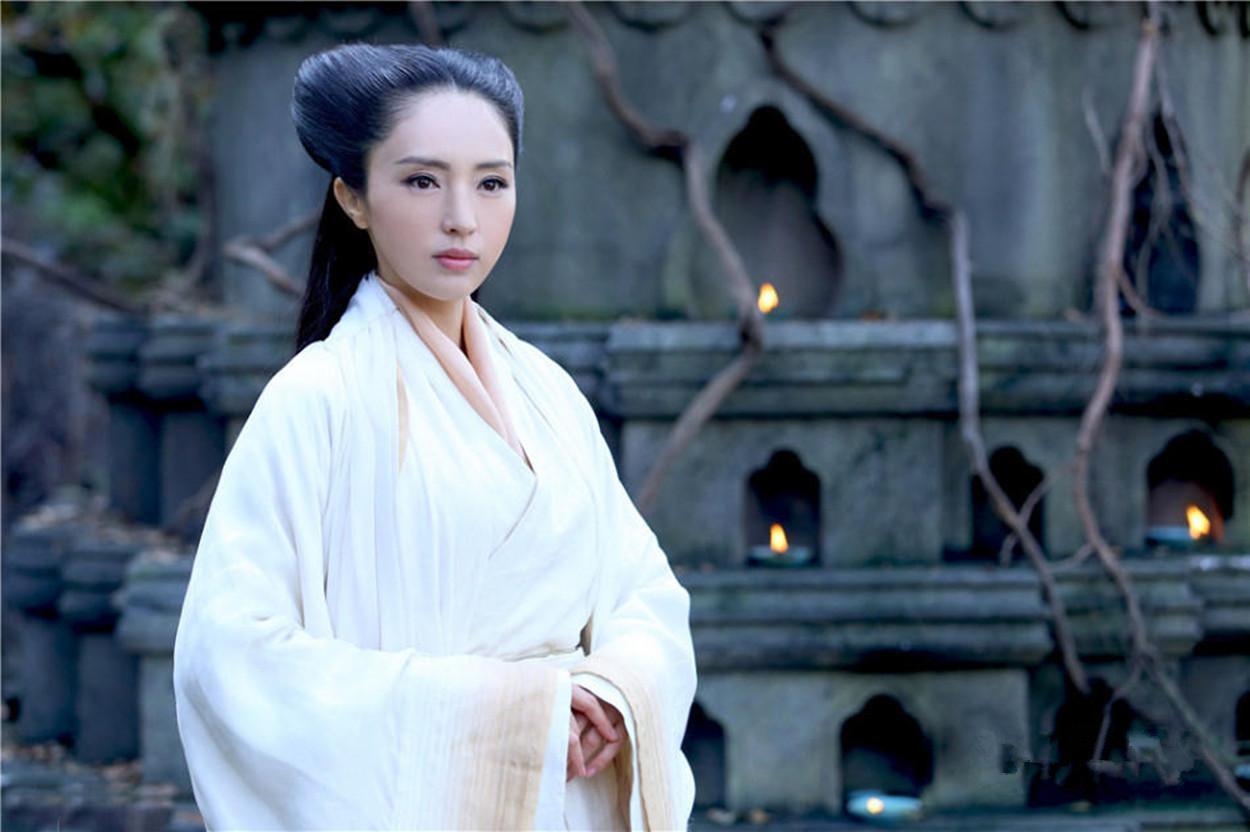 聊斋志异:门徒与师母私通,师父让他去喂猪,结果他再没出来_徐鸿儒