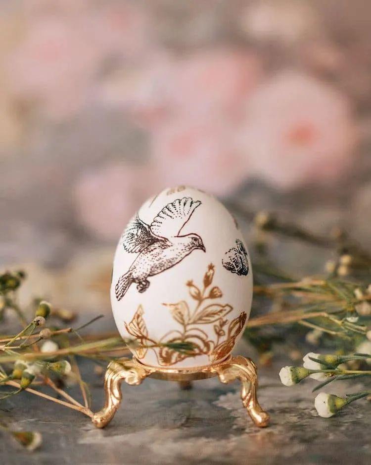 创意设计把普通的鸡蛋变成非凡的蛋壳艺术作品