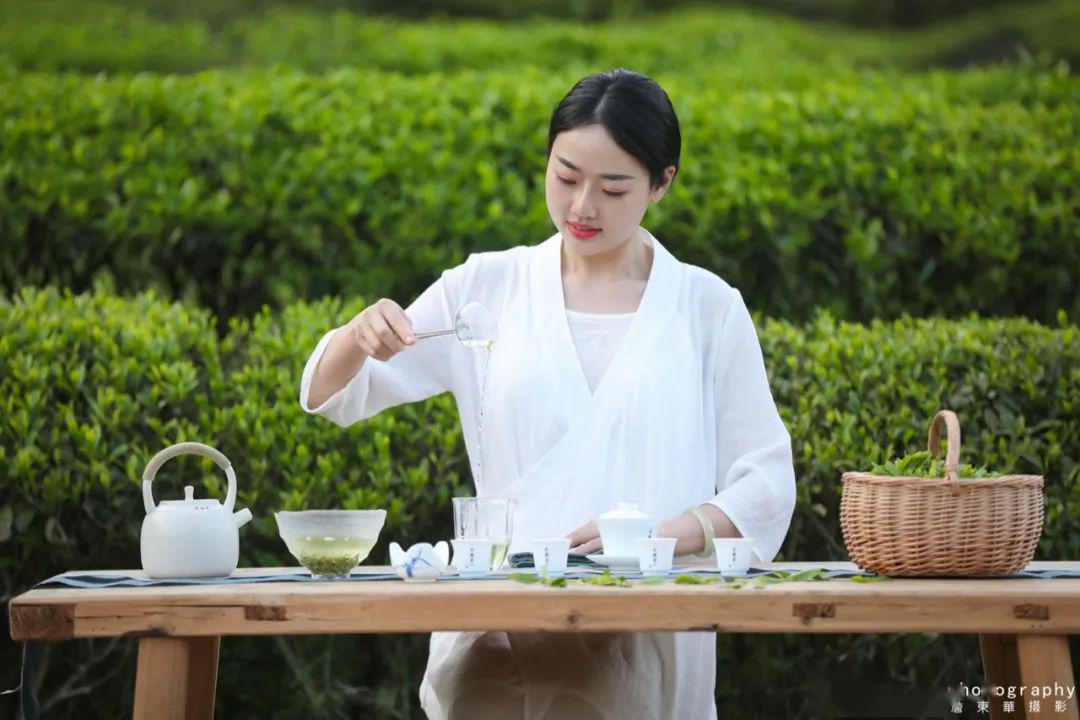 谷雨茶,品尝婺源春天的"味道"!_旅游