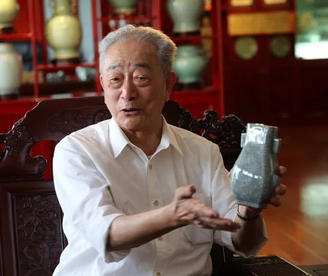 瓷界泰斗叶宏明独树窑火半世纪留的翠色在人间