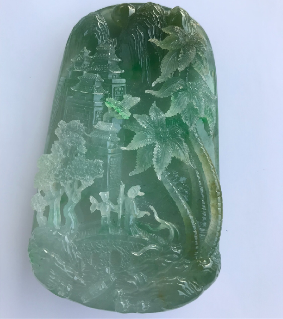 翡翠山水牌方寸间拨动了人的心弦_玉雕