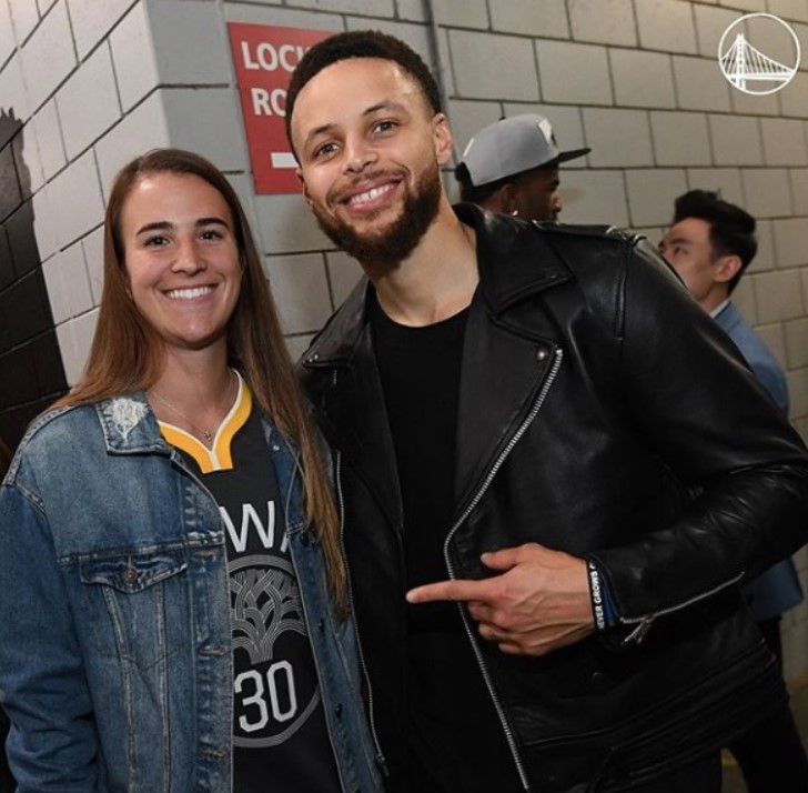 sabrinaionescu库里想让我加入安德玛但我是耐克老粉