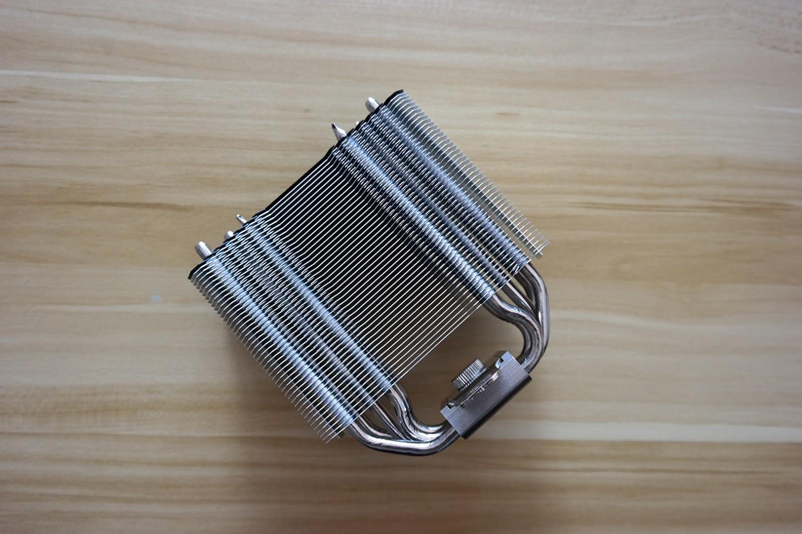 限高的小机箱专属利民ak120mini小塔cpu散热器开箱评测