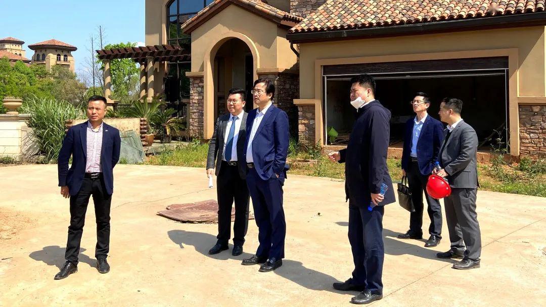 在春光里砥砺前行,挥洒汗水守候花开 ——朱亚辉总裁视察湘潭项目