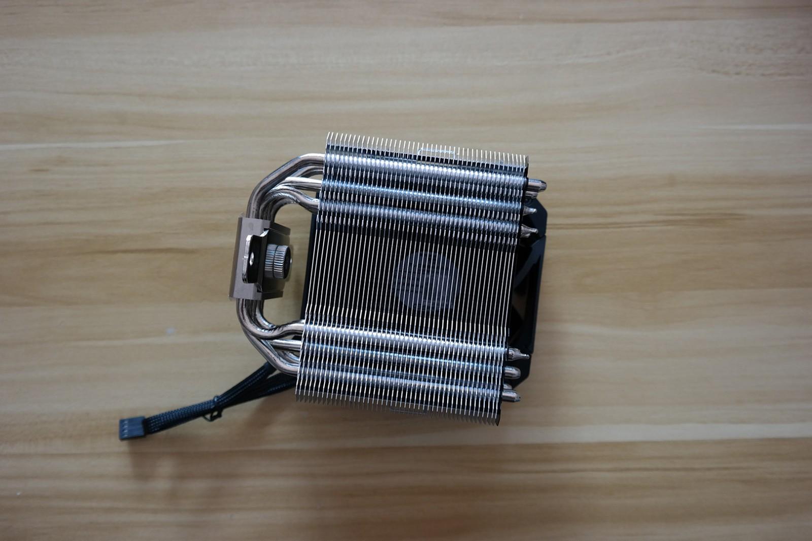 限高的小机箱专属利民ak120mini小塔cpu散热器开箱评测