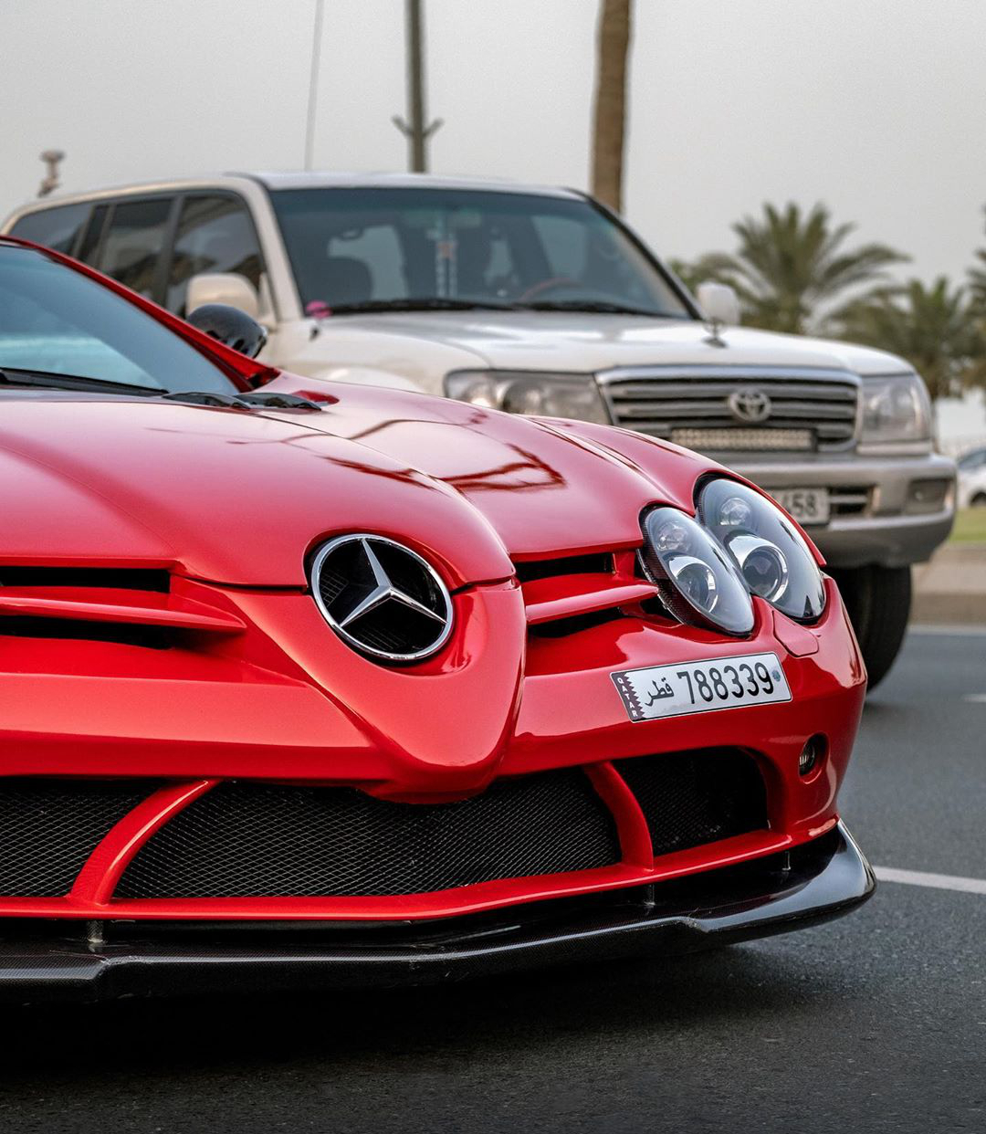 采用"传奇红"车漆的奔驰slr mclaren 722!