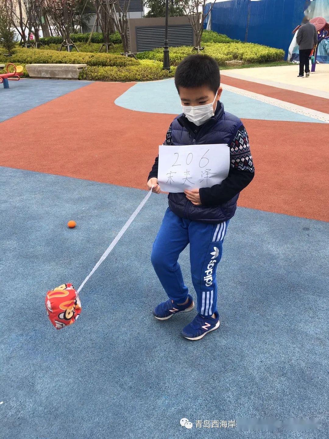 障碍单脚跳脚踩风火轮;中高年级的单脚跳杯不掉急速快递开合跳