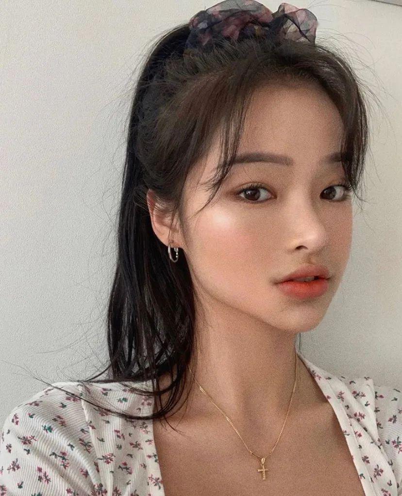 刘海对女生的改变有多大 ?你一定想象不到 !