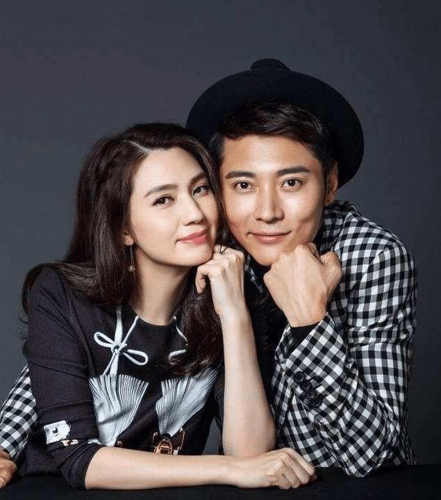 原创张丹峰与经纪人传绯闻洪欣删微博张镐濂尴尬大张伟说出真相