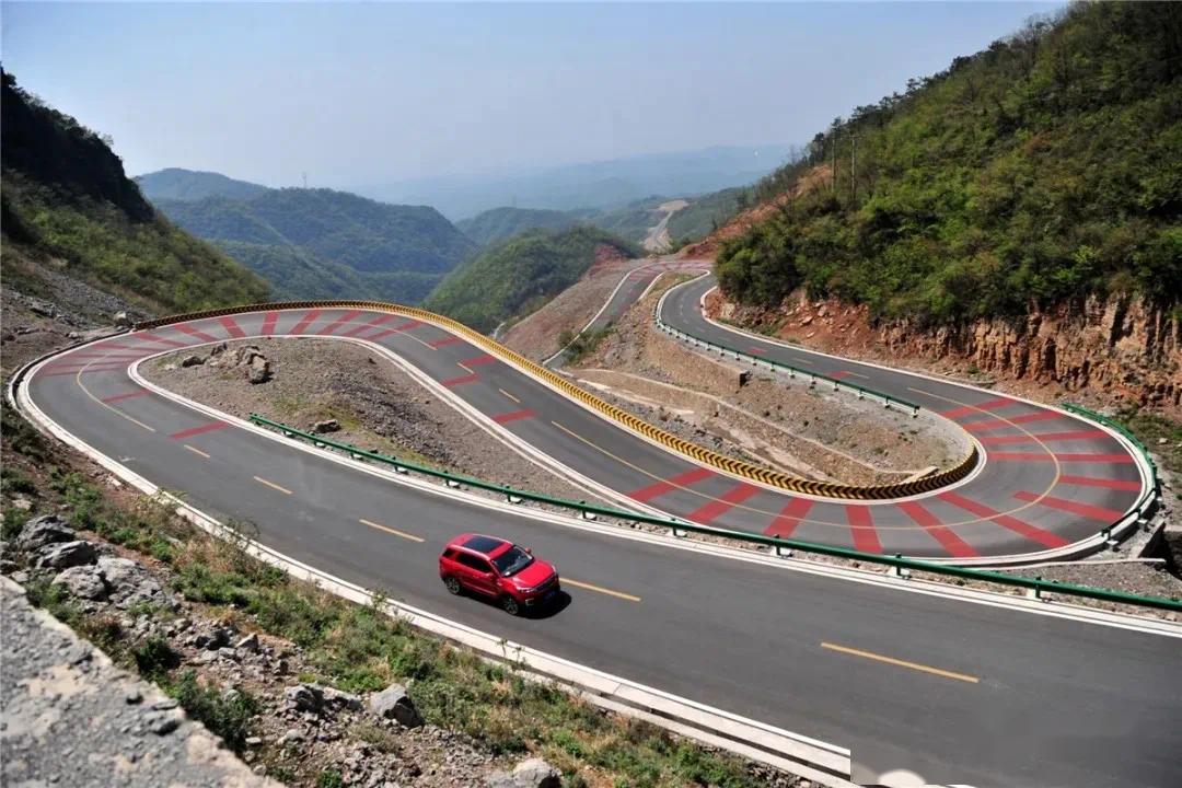高颜值公路宜昌新增一处网红打卡点