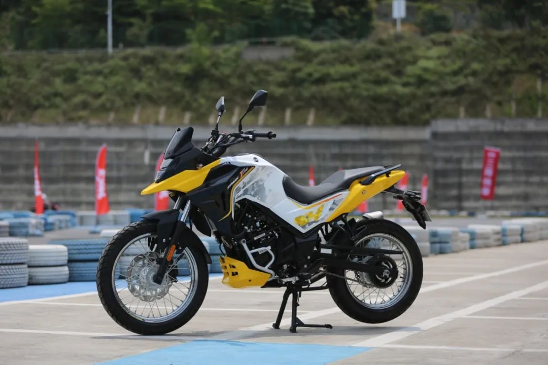 初试三阳symnh-t200,拉力新军的诚意 | 附两个视频_搜狐汽车_搜狐网