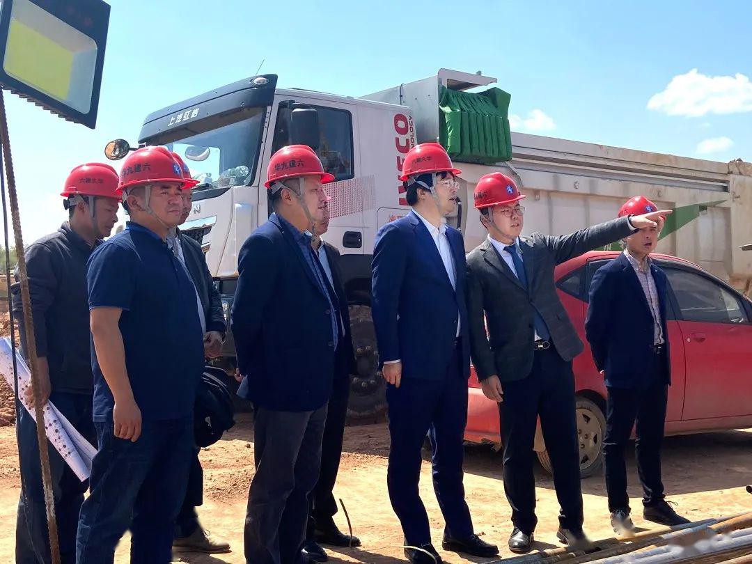 在春光里砥砺前行,挥洒汗水守候花开 ——朱亚辉总裁视察湘潭项目