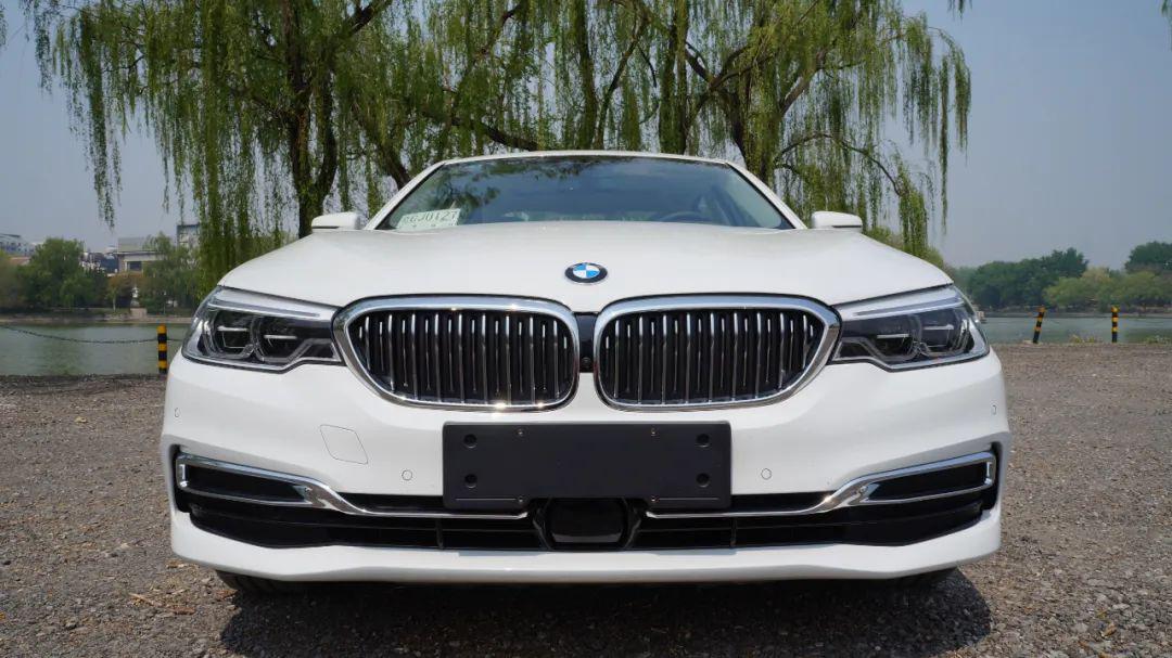 新车试驾2020款宝马530le里程升级版