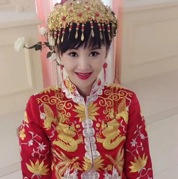 金吒的老婆图片