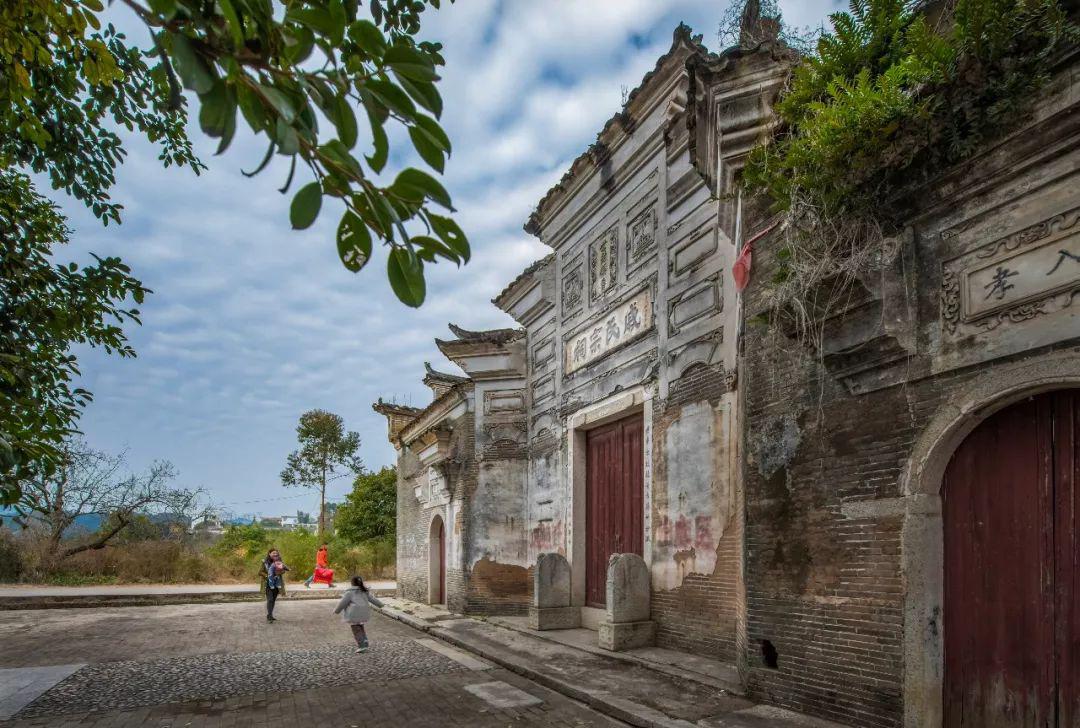 美如画,一起来看赣县湖江的春天.