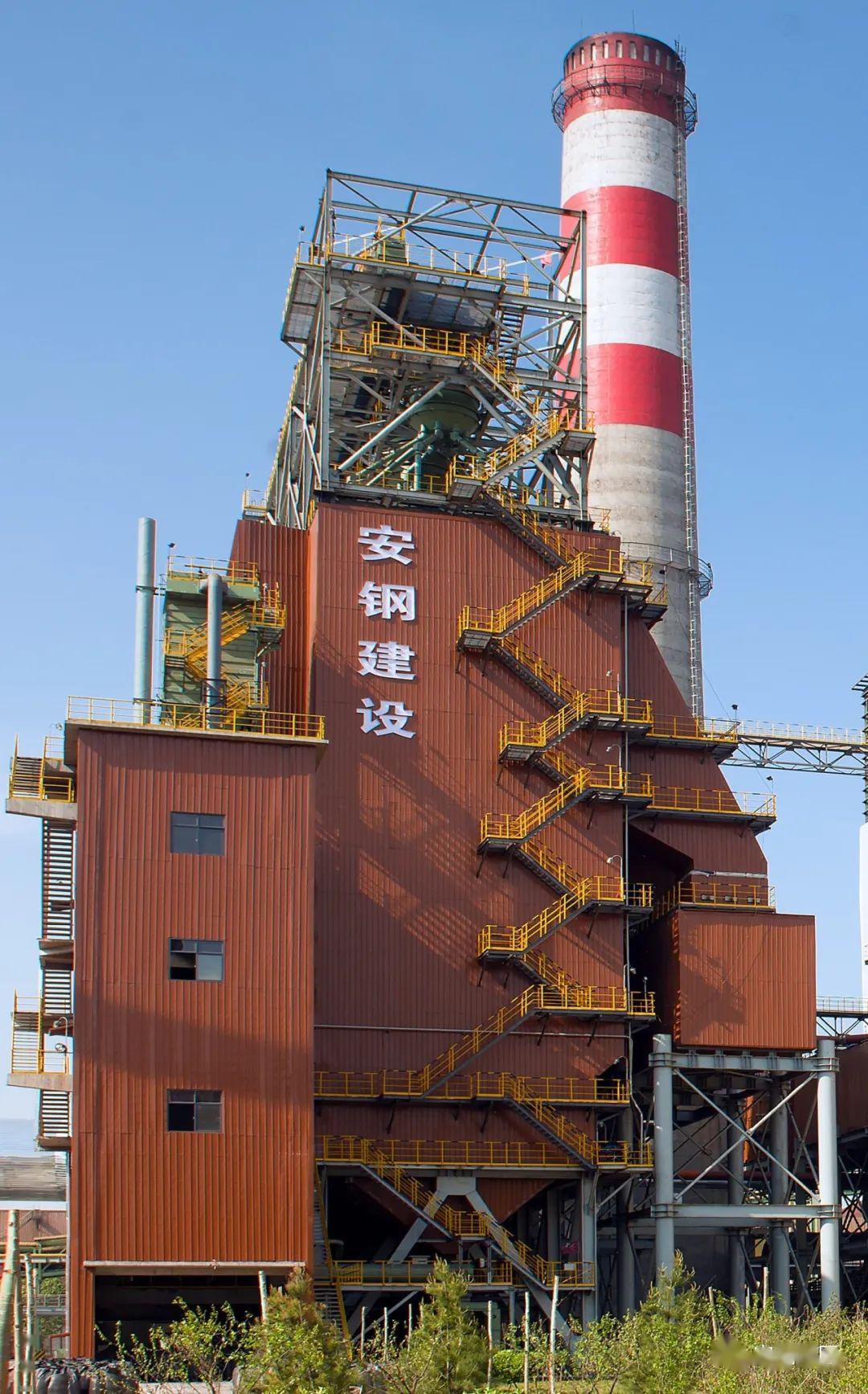 河南日报安钢集团新兴产业助推发展高质量