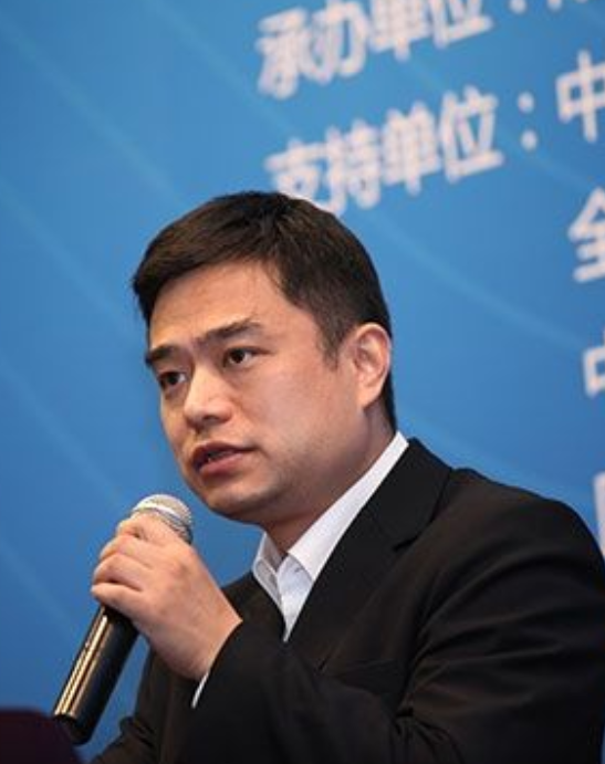 刘钢教授:实战型学者,"互联网 "专家—刘钢助理雷超琳