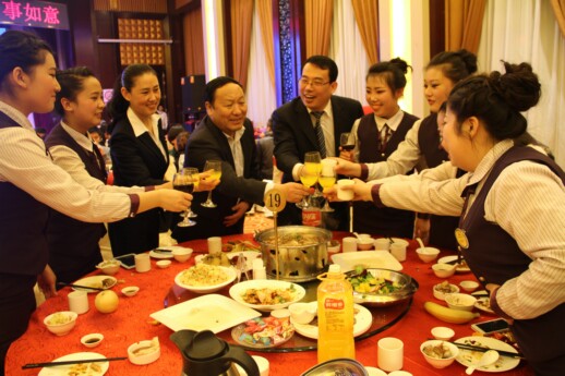 酒场座位虽然很重要,但相对于喝酒,那只是基础知识,这才是真正的开始2