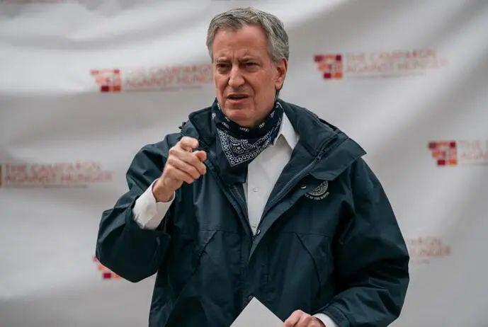 纽约市长喊话特朗普你要救纽约还是让它去死这就尴尬了