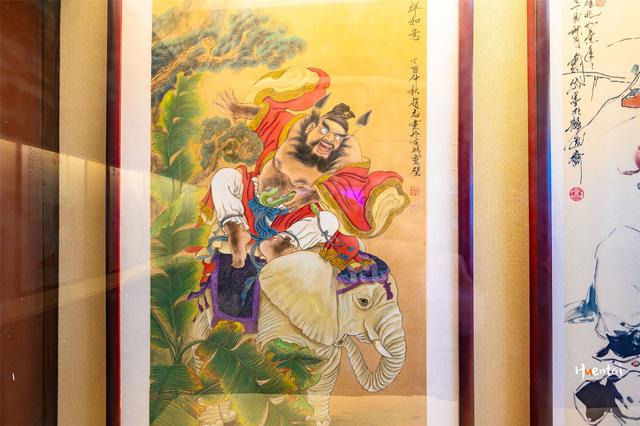 自唐代起,灵璧人就开始画钟馗,已经有1000多年的历史,它是安徽当地