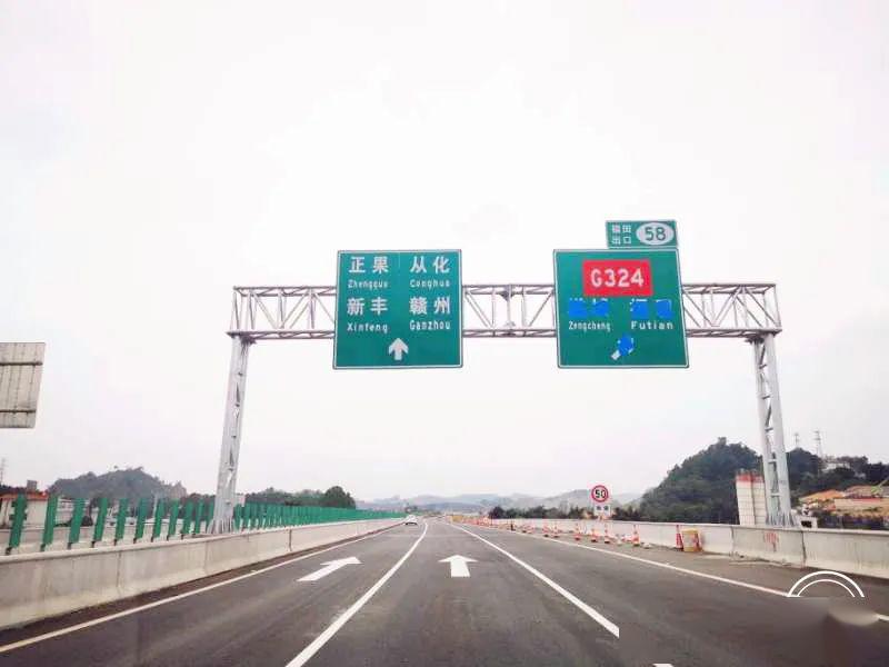 去年1月,从莞高速惠州段主线已通车,园洲东收费站也于今年4月10号正