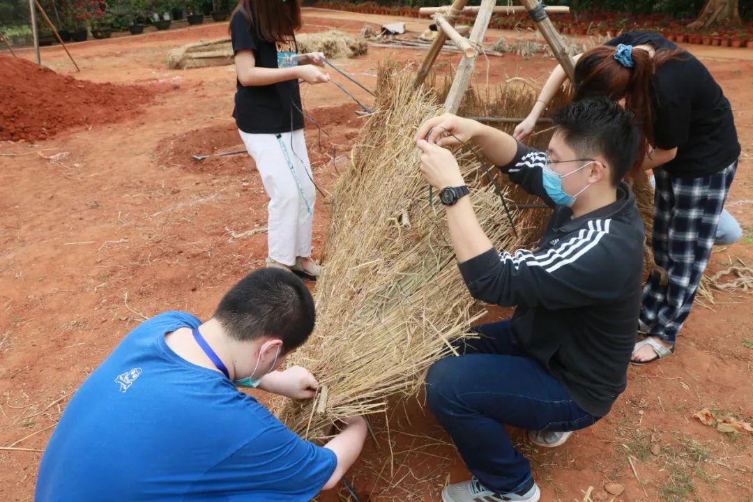 本次建筑搭建茅草屋的科普实践活动是作为一种海南文化的传承,也是