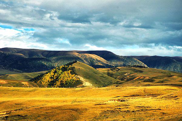 【五一自驾】塔公草原,新都桥,墨石公园2.5日自驾