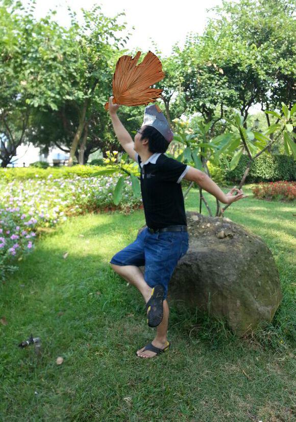 ps恶搞第108期求大神p的更加妖娆一点这动作太搞笑了