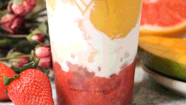 喜茶上新杨枝甘露竟然出了草莓味和max升级版