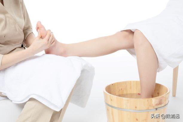 感恩清远医疗队援鄂 湖北在清企业合和大唐:队员做足道按摩全免