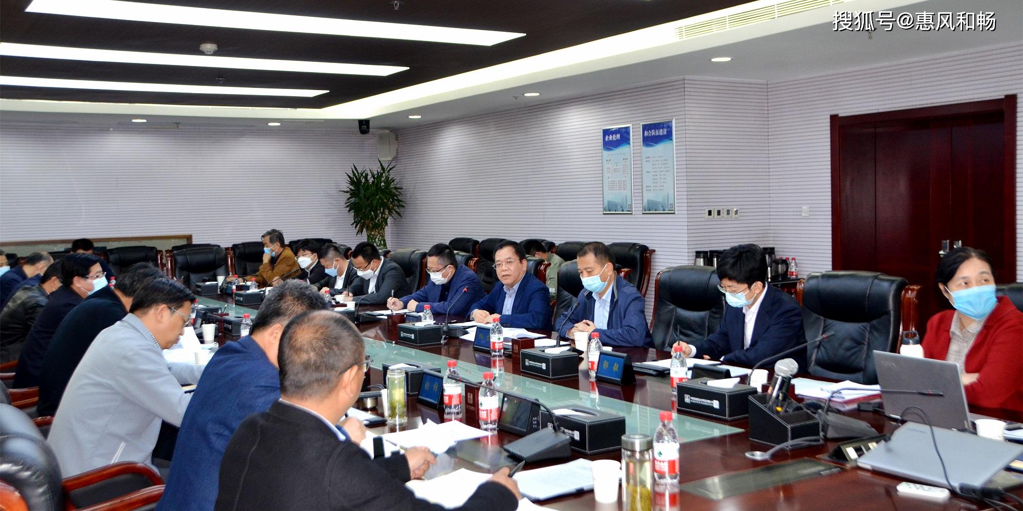 铜川市副市长白崇军,西安理工大学党委副书记马宁,副校长刘云贺