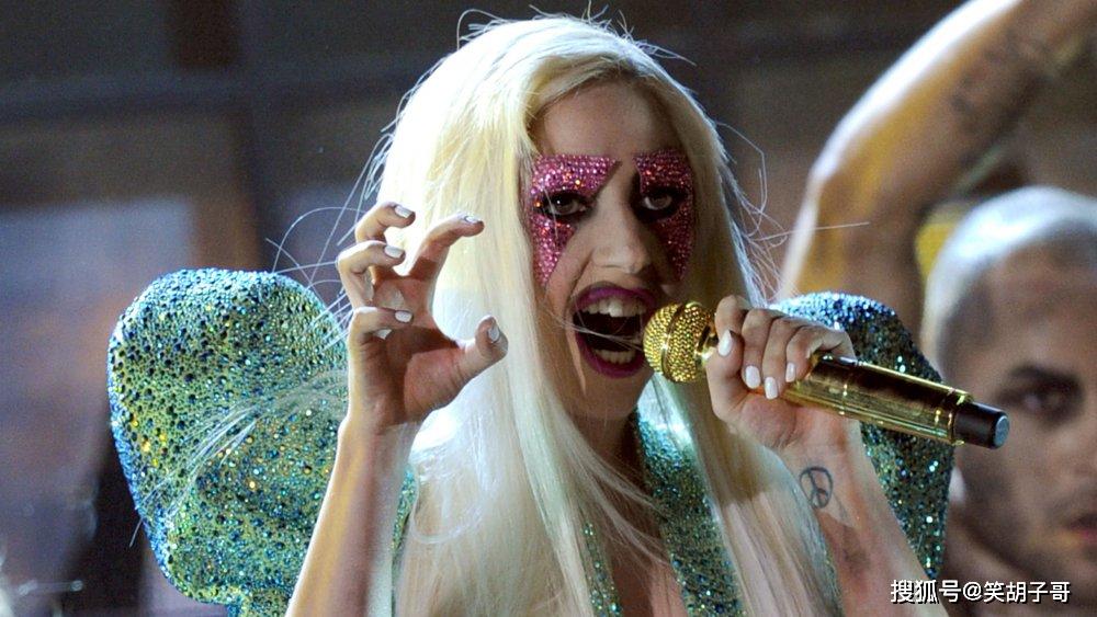 ladygaga的外貌一直在悄悄的变化盘点这些年gaga的外貌变化
