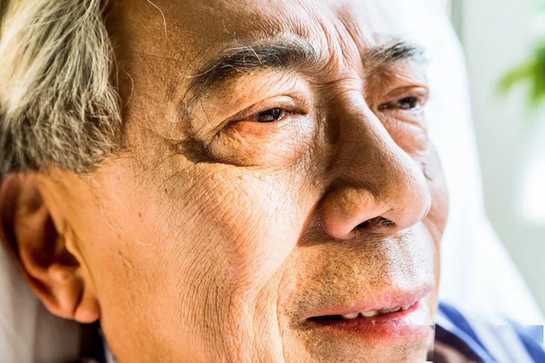 男子5年确诊3癌,厦门人一定要警惕身体上的异常!_老张