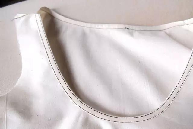 缝制技巧 | 如何缝制出平贴的领口?_缝线