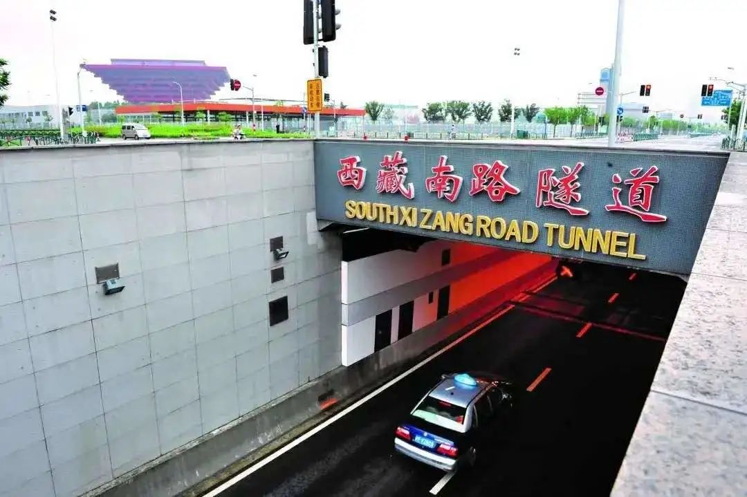 上中路隧道8条过江轨道交通同样从上世纪90年代正式开始的上海地铁