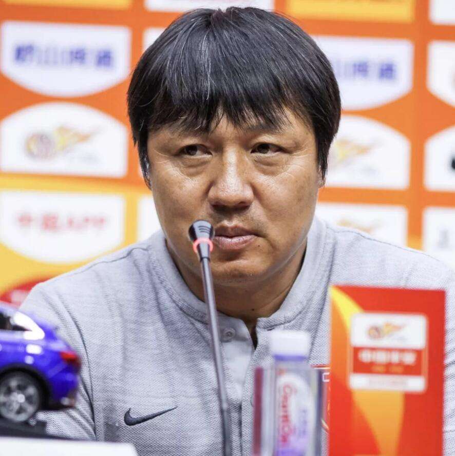 2020年初的这几个月,河北华夏幸福队主教练谢峰,拥有了执教生涯中的第