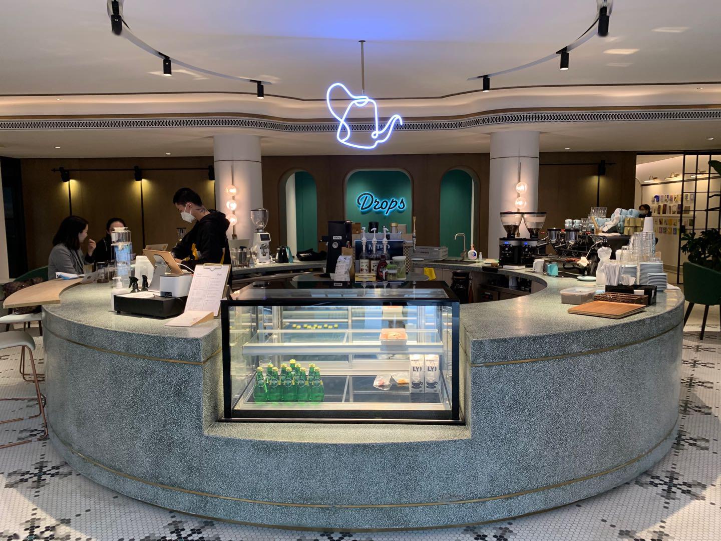 上海需要更多音乐书店,汇成人们精神的栖身地随着幸福集荟·黑石开业