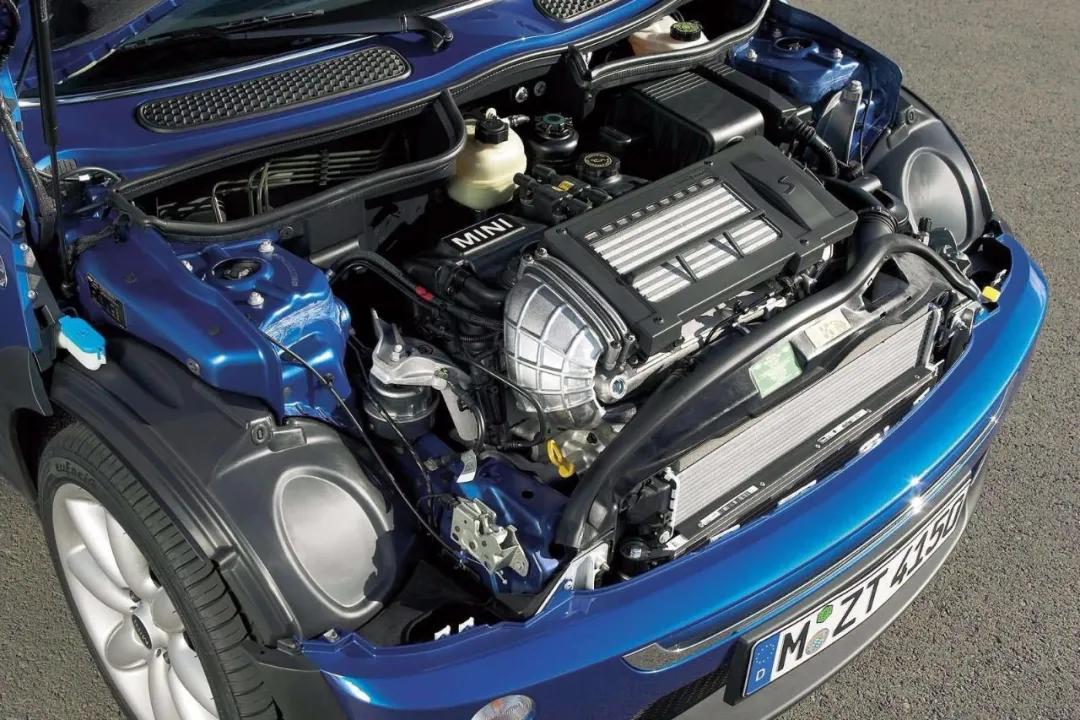 这副名为tritec的发动机,有1.4升和1.