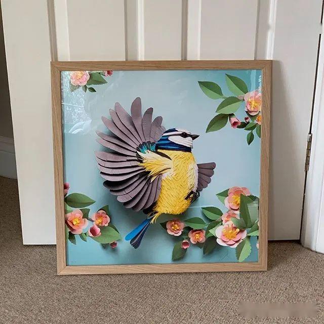 她用4000多张纸制作的鸟类与蝴蝶雕塑,每一只都栩栩如生,令人敬畏!