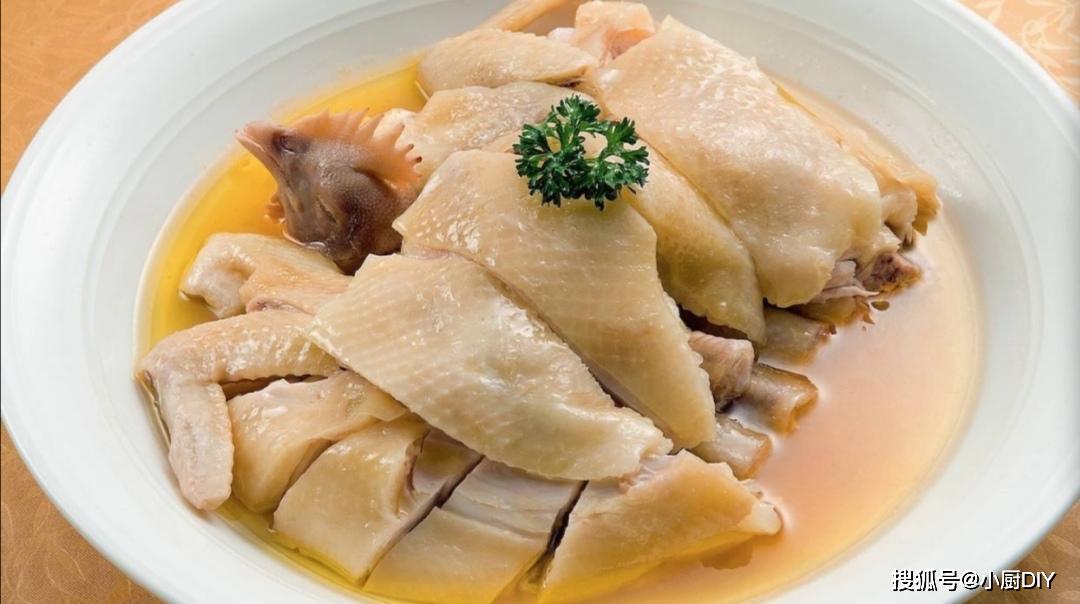 做水蒸鸡时,多放2克它,立刻飘香百米,难怪饭店大厨都不会说!