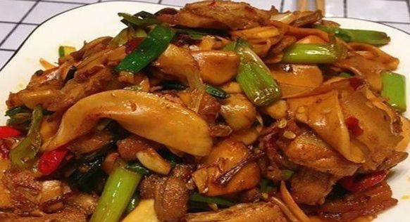杏鲍菇回锅肉