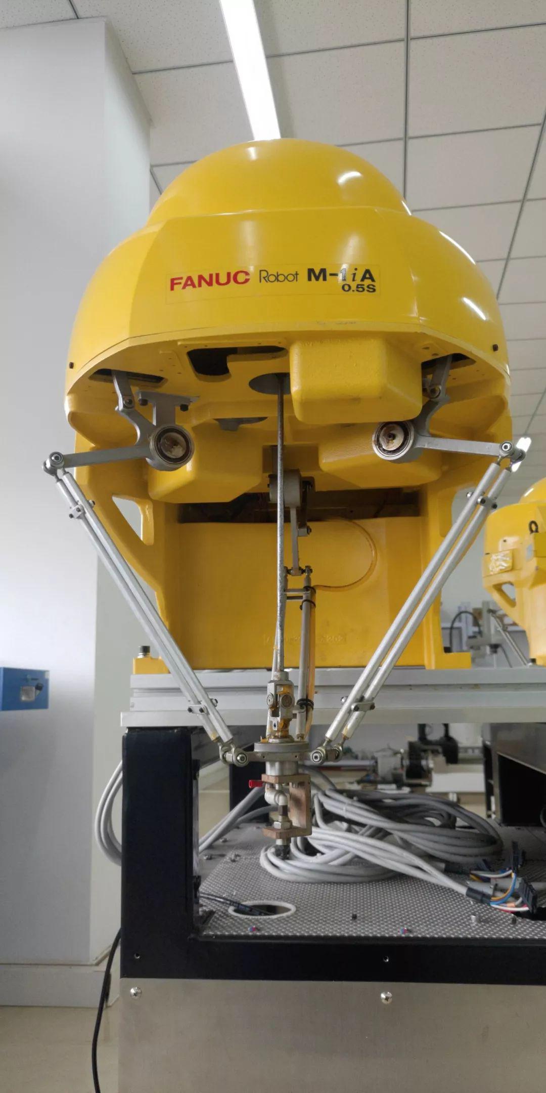 余杭晨报指南车成为特殊的技术战疫力量