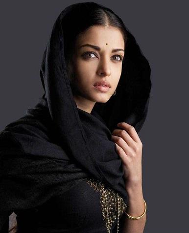 围观印度超模天使团滑稽和贫穷之上的异域风情