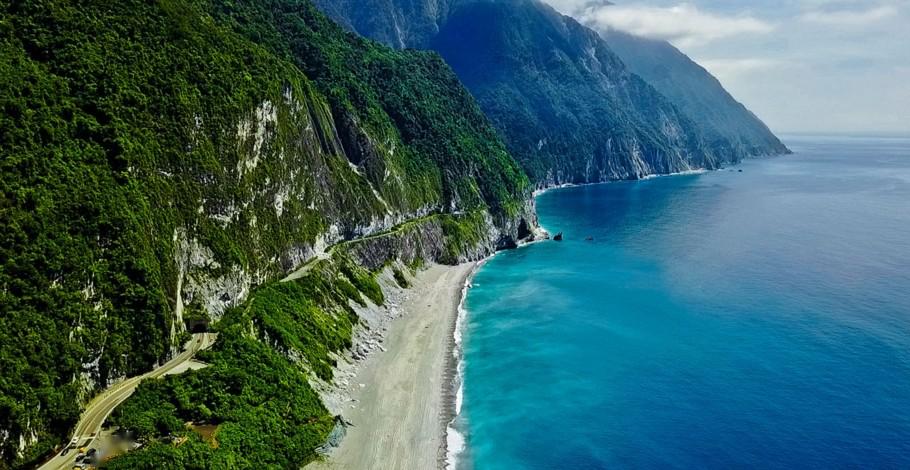 苏花公路迎着太平洋的风