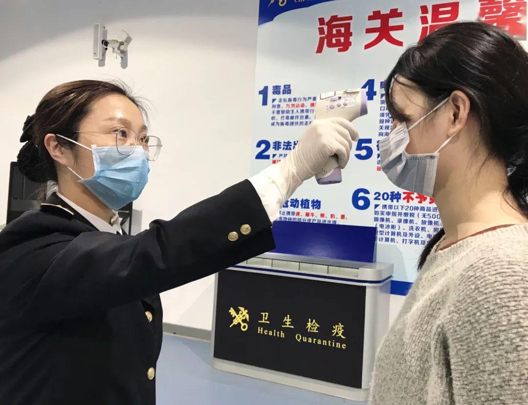  疫情期间的海关(疫情期间海关缉私科做出的贡献)