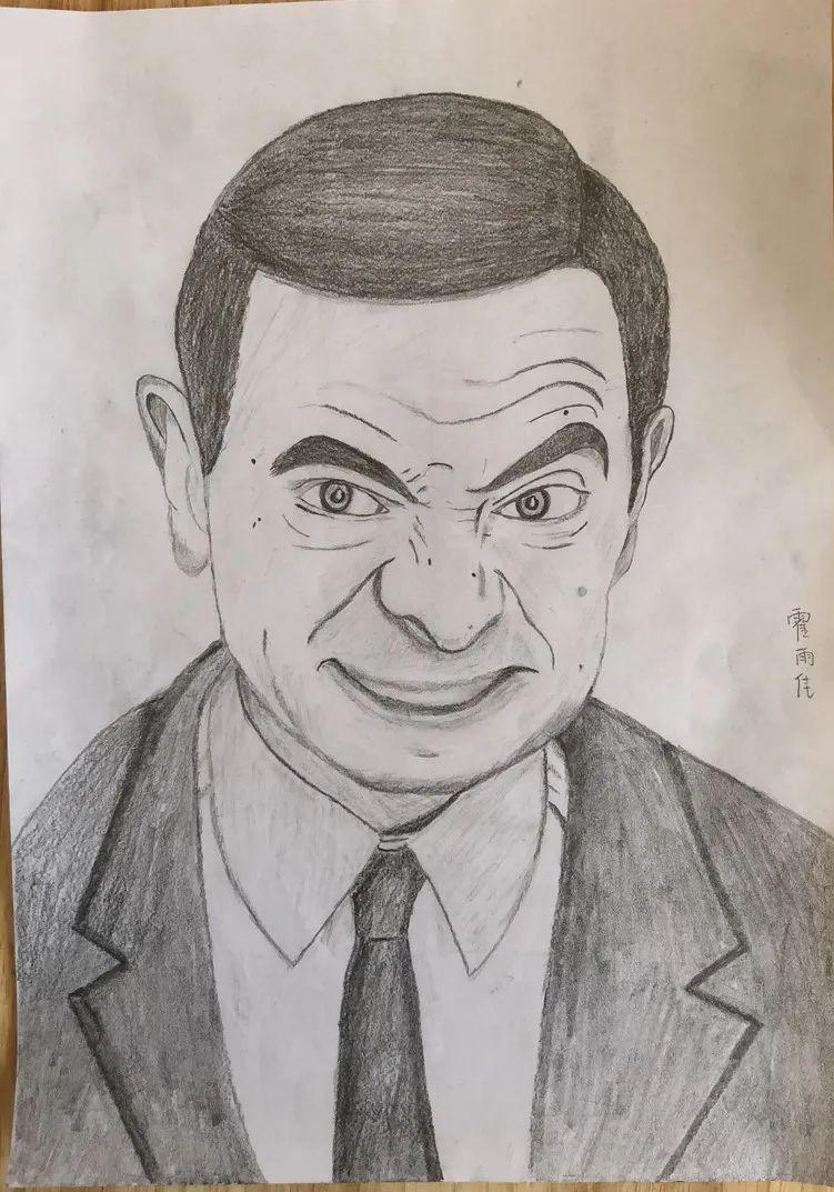 开着鲜黄色迷你型小车,常常随身携带心爱的泰迪熊的憨豆先生是我儿时