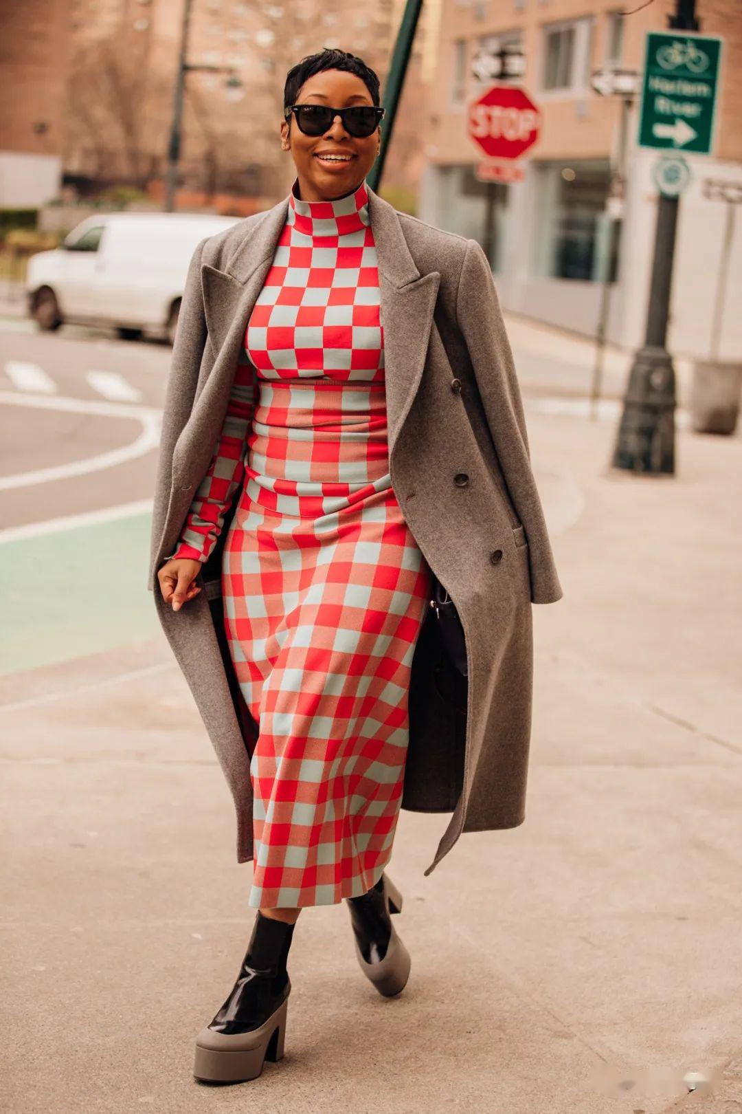 2020秋冬秀观众 色彩缤纷的街头风格_时装秀