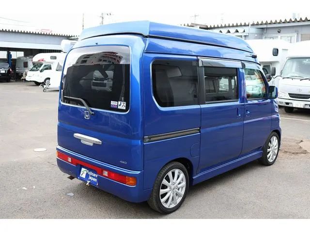 10多万的本田房车四驱带差速锁,住一家3口还能日常代步,真划算